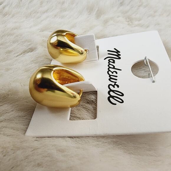 NEW Madewell Droplet Huggie Vintage Gold Hoop Earrings - Picture 6 of 8